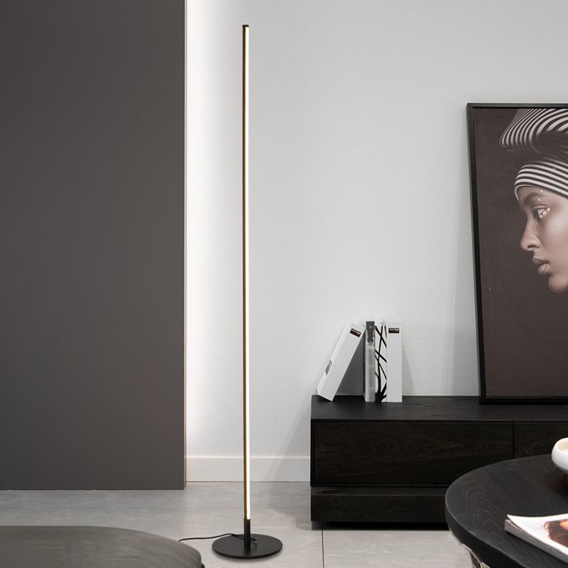 Mira Modern Minimalist Linear Floor Lamp — product view 5