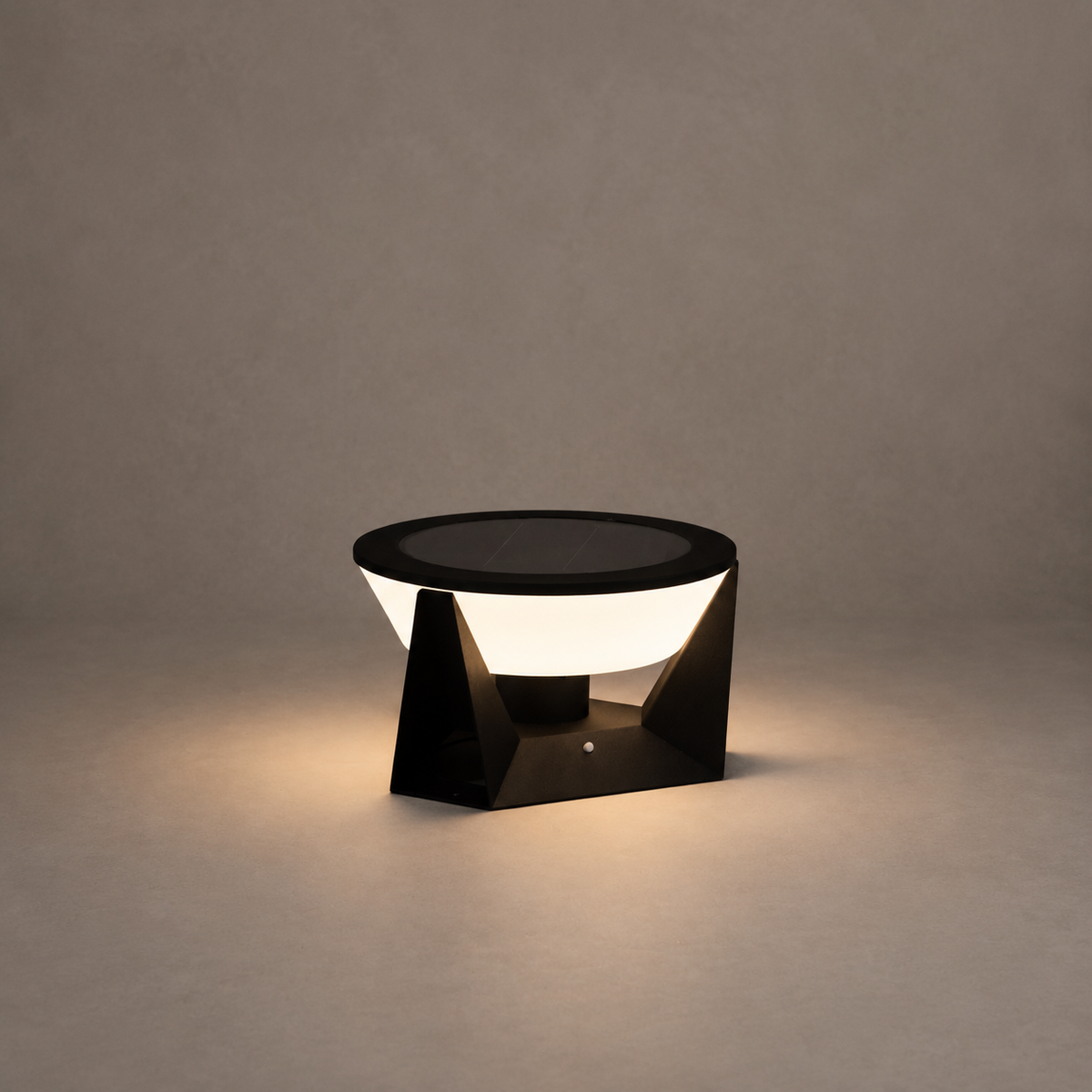 RIRZ COVE | Modern Solar Outdoor Floor Lamp — product view 6