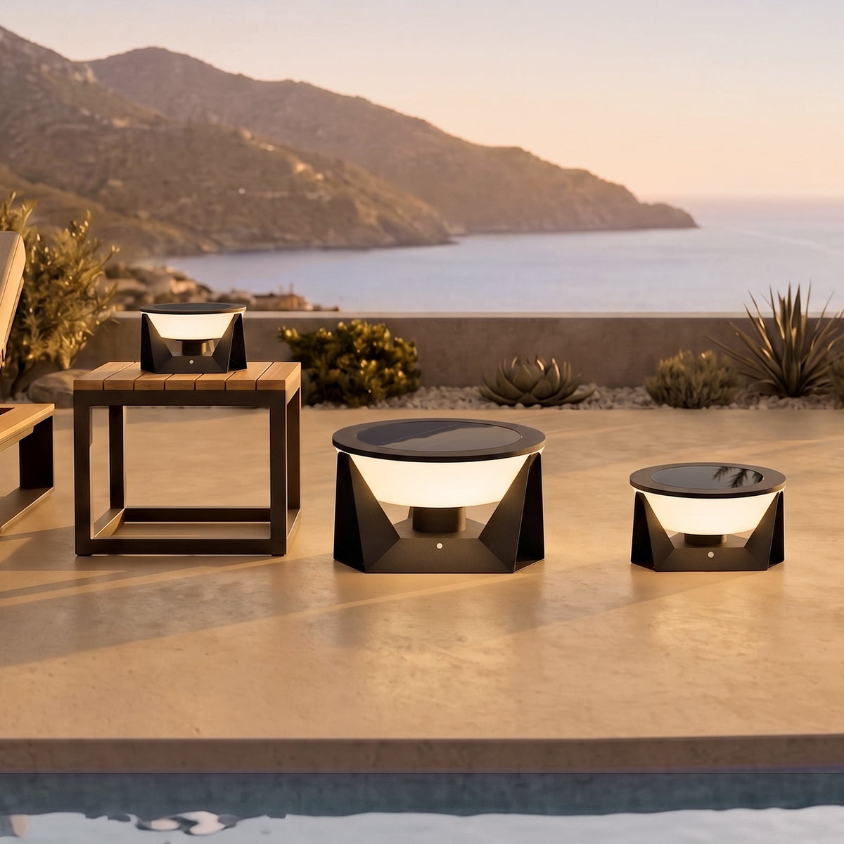 RIRZ COVE | Modern Solar Outdoor Floor Lamp — product view 3