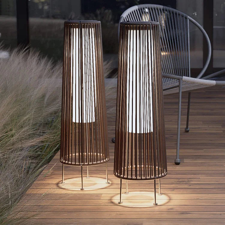 LOUNGE YARD 2PCS GORDES Solar-powered Woven Wicker Floor Lamp — product view 6