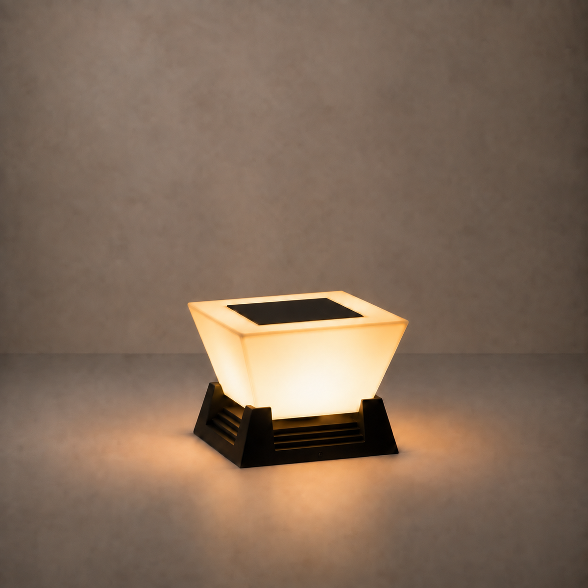 RIRZ NOVA | Modern Wired Post Light — product view 1