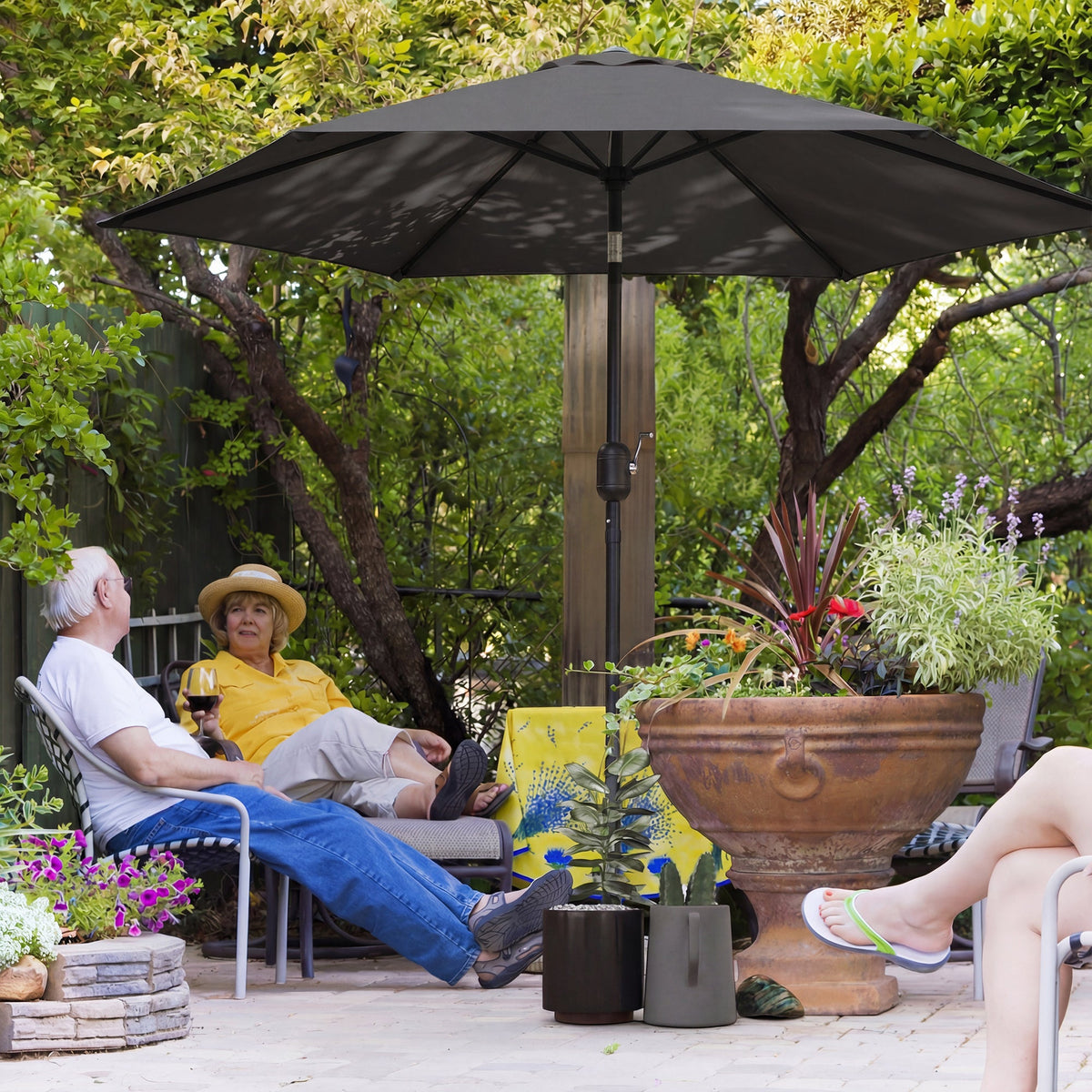 2.6 m Garden Parasol with Tilt, Crank, Vent & Aluminium Pole, Black — product view 3