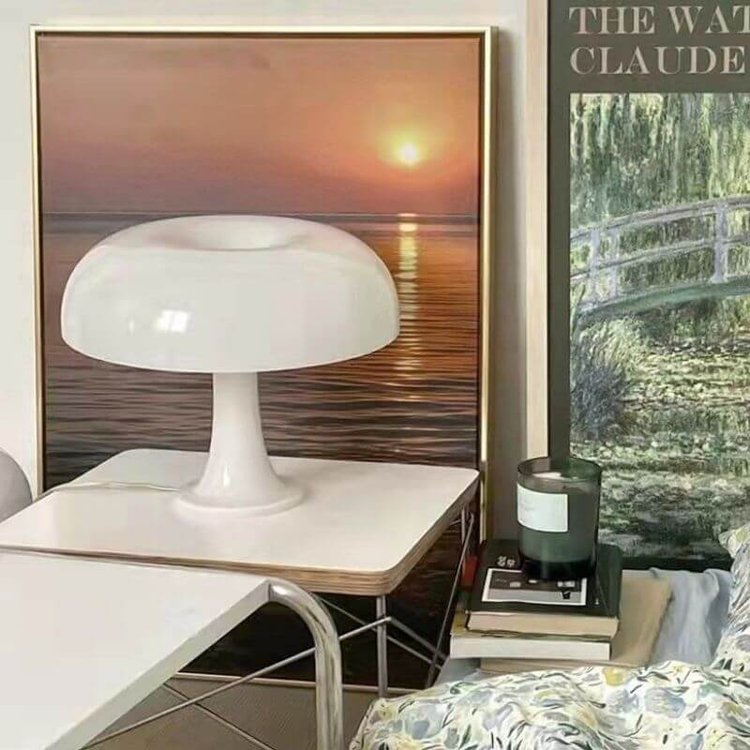 Nomi Mushroom Table Lamp — product view 3
