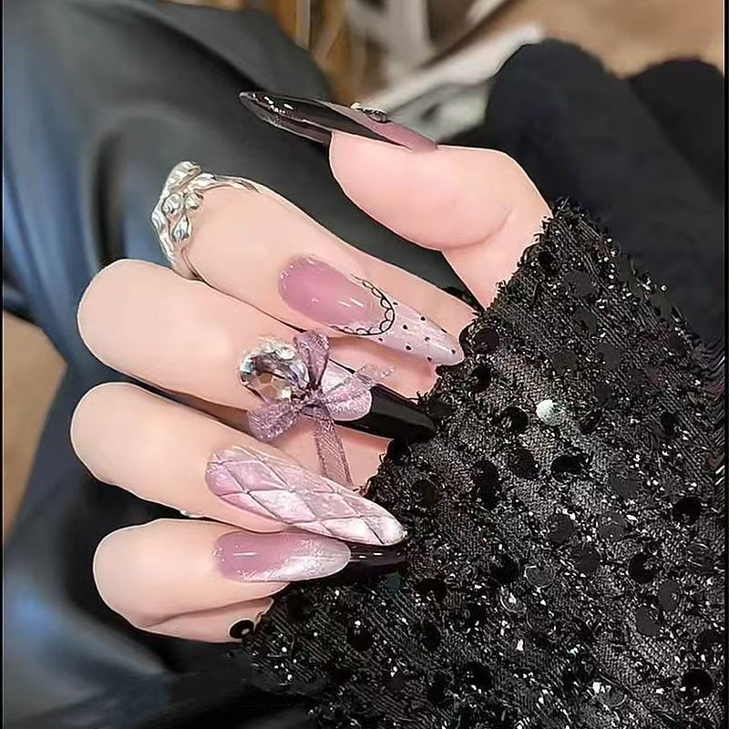 Custom Designed Nail Art Set — product view 1