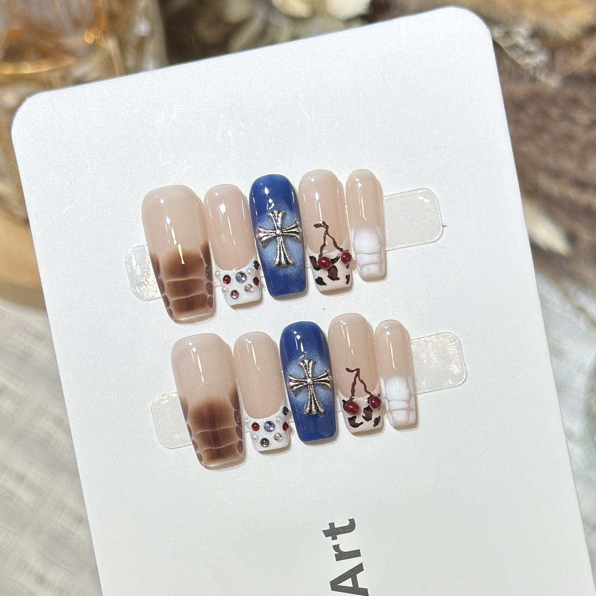 Artistic Decorative Press-On Nail Art Set — product view 1