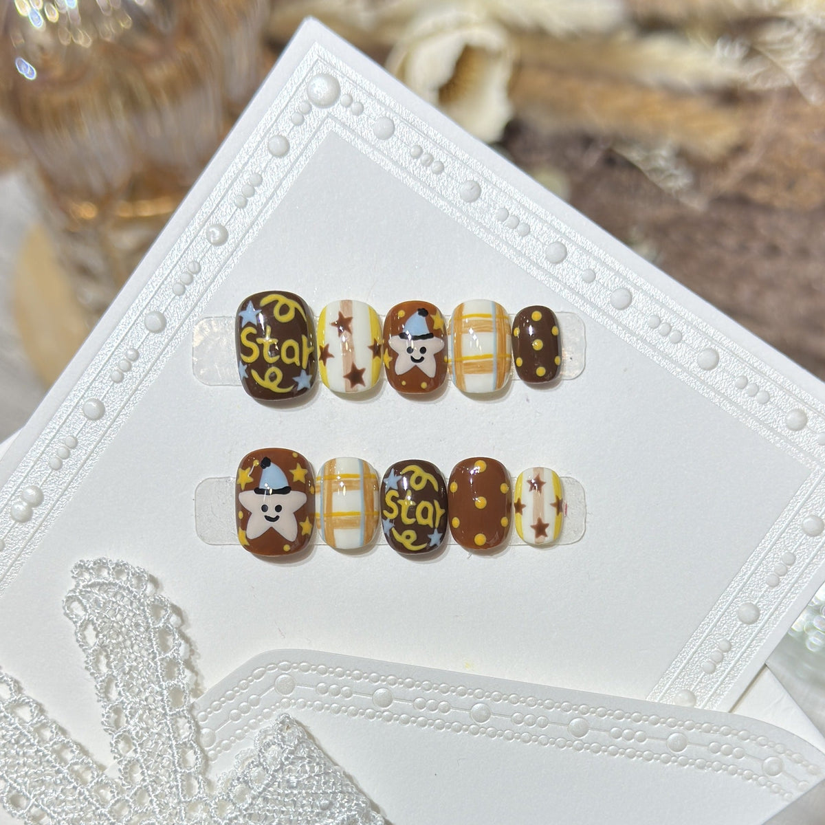 Creative Cartoon-Themed Press-On Nail Art Set — product view 1