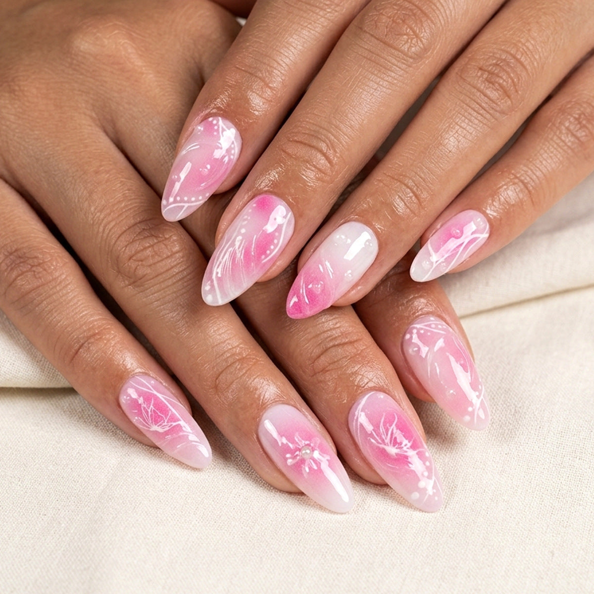 Elegant Articulated Press-On Nail Kit — product view 2