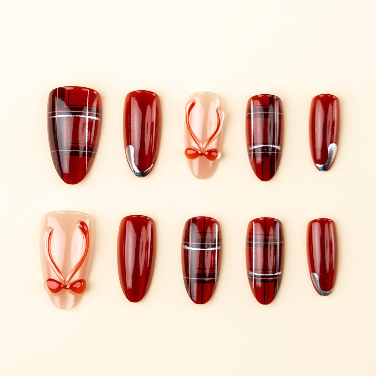 Chic Plaid Design Press-On Nail Set — product view 2