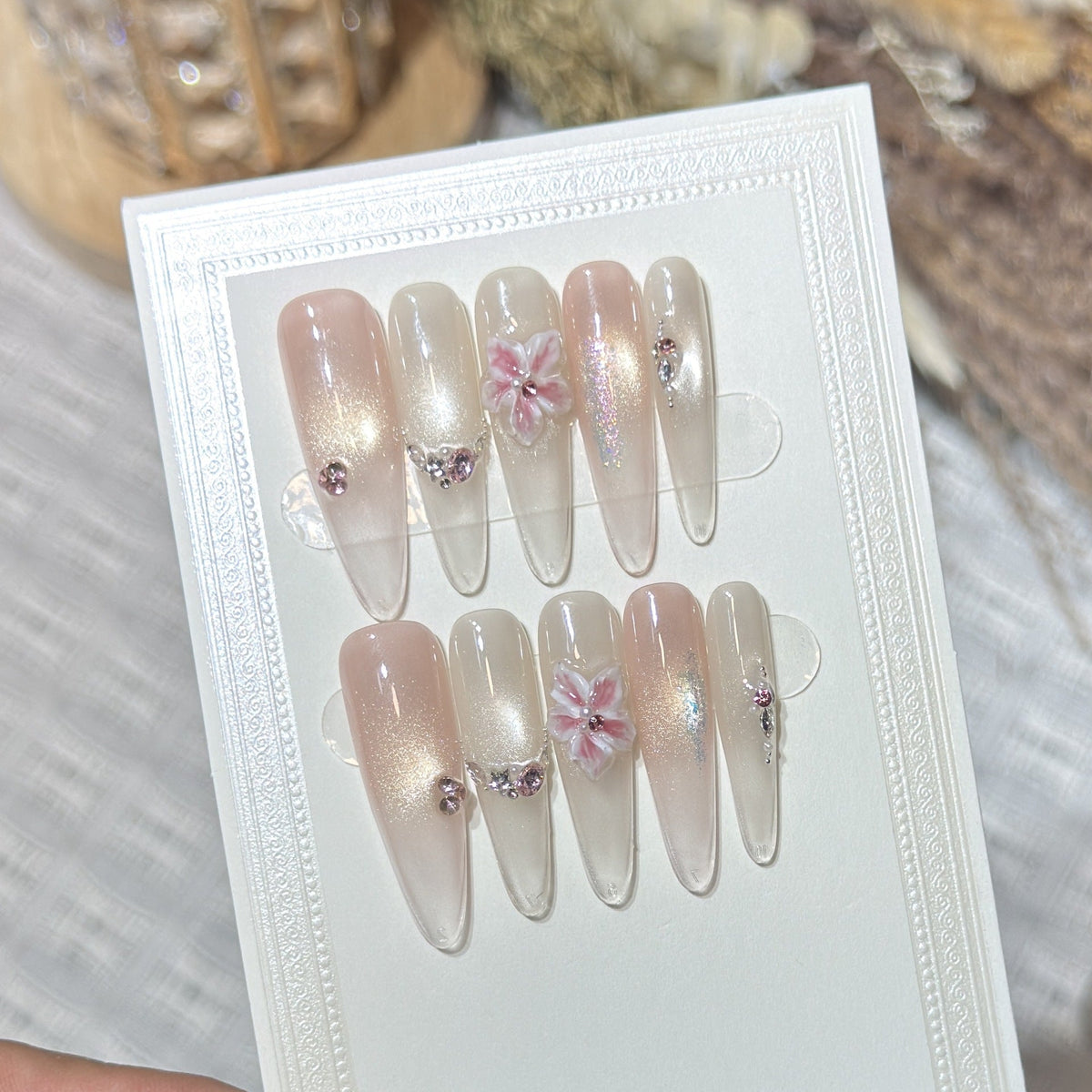Artistic Floral Tip Press-On Nails 1790734552 — product view 2