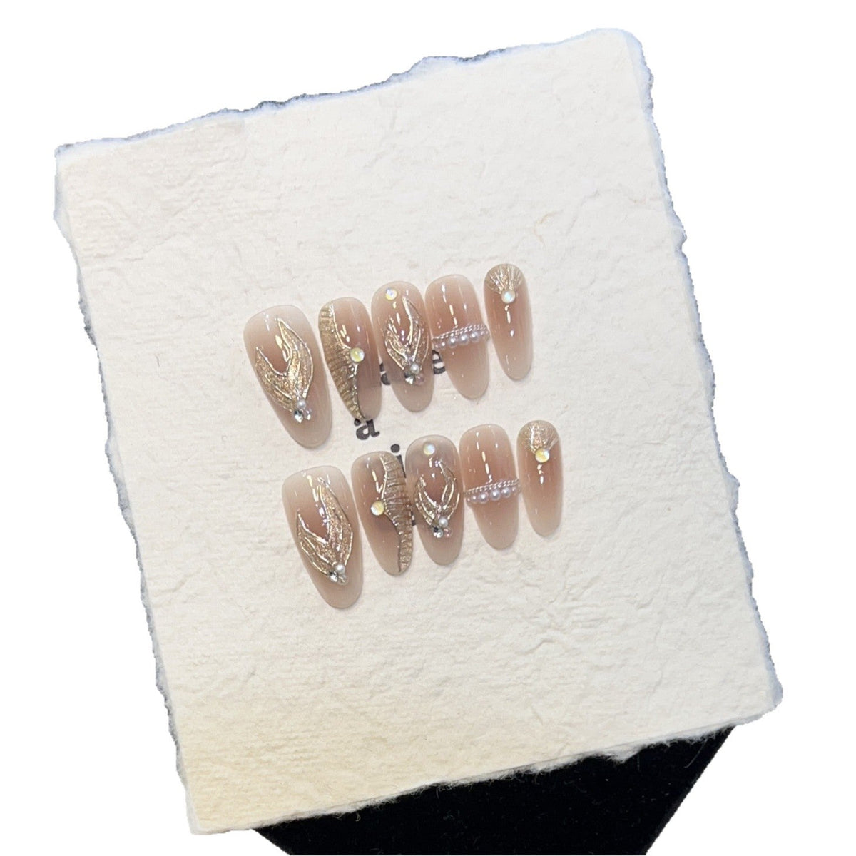 Glamorous Decorative Nail Set — product view 4
