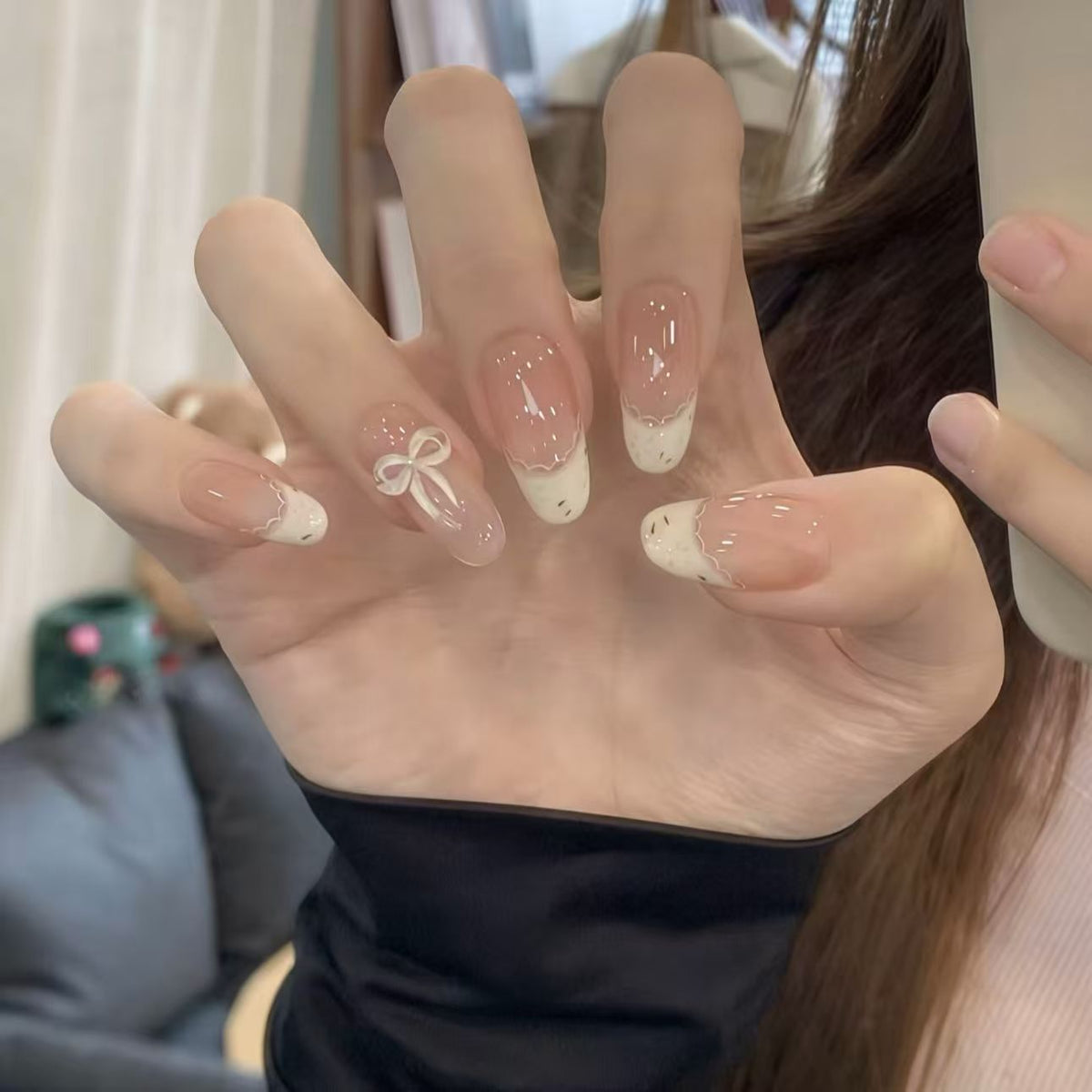 Artistic Nail Art — product view 2