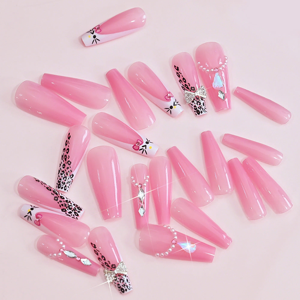 Elegant Full Cover Press-On Nail Tips with Decorative Elements — product view 4