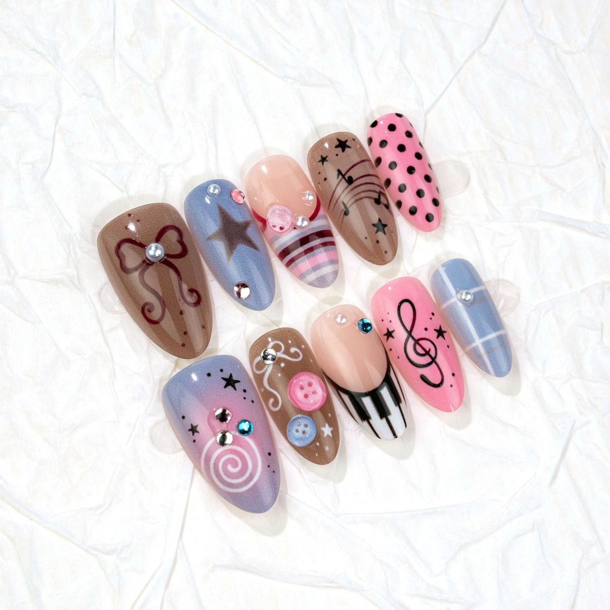 Creative Artistic Press-On Nail Art Set — product view 2