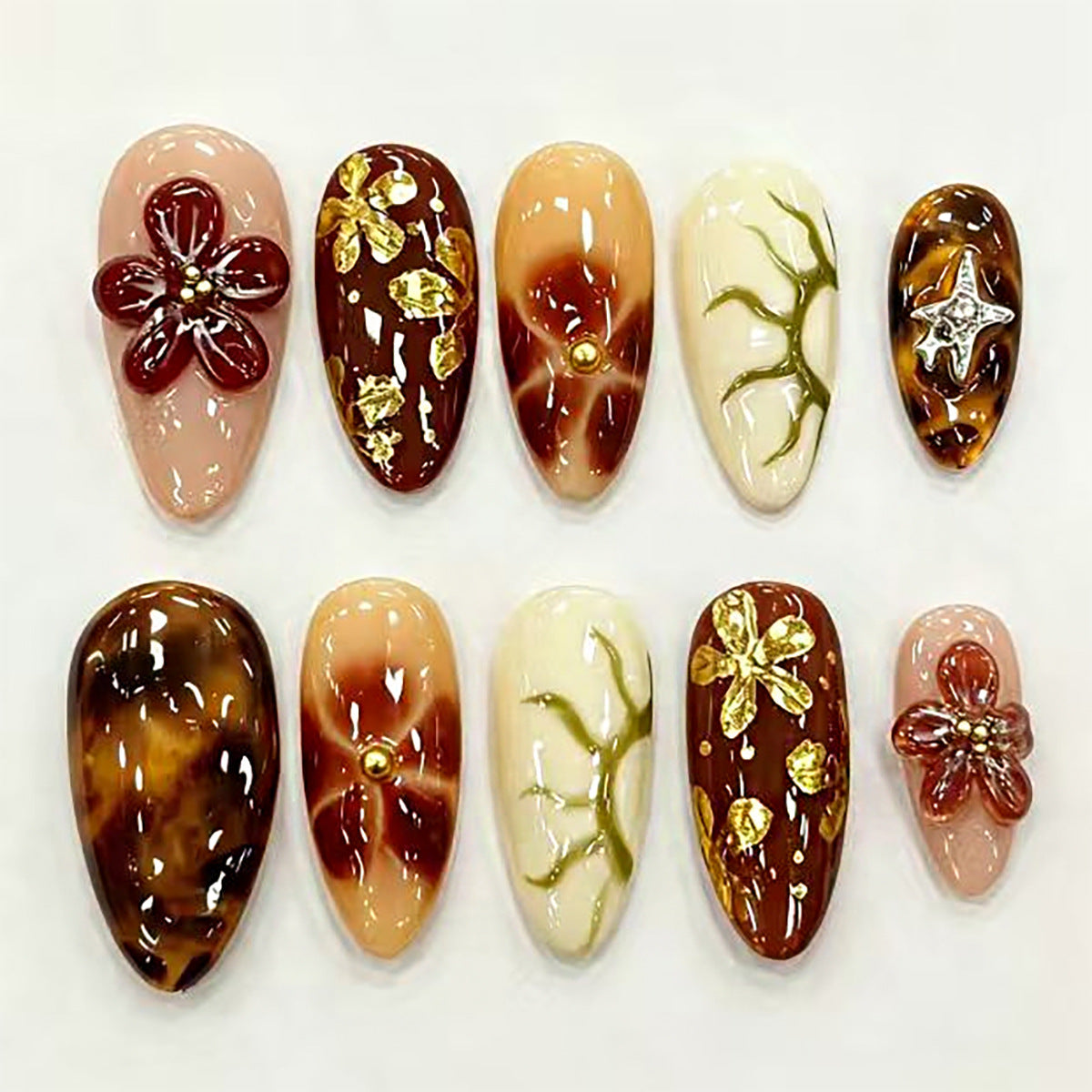 Artistic Press-On Nail Set — product view 2