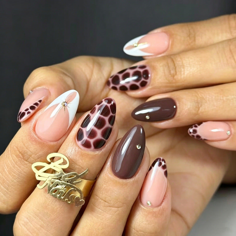 Artistic Detail Press-On Nails — product view 1