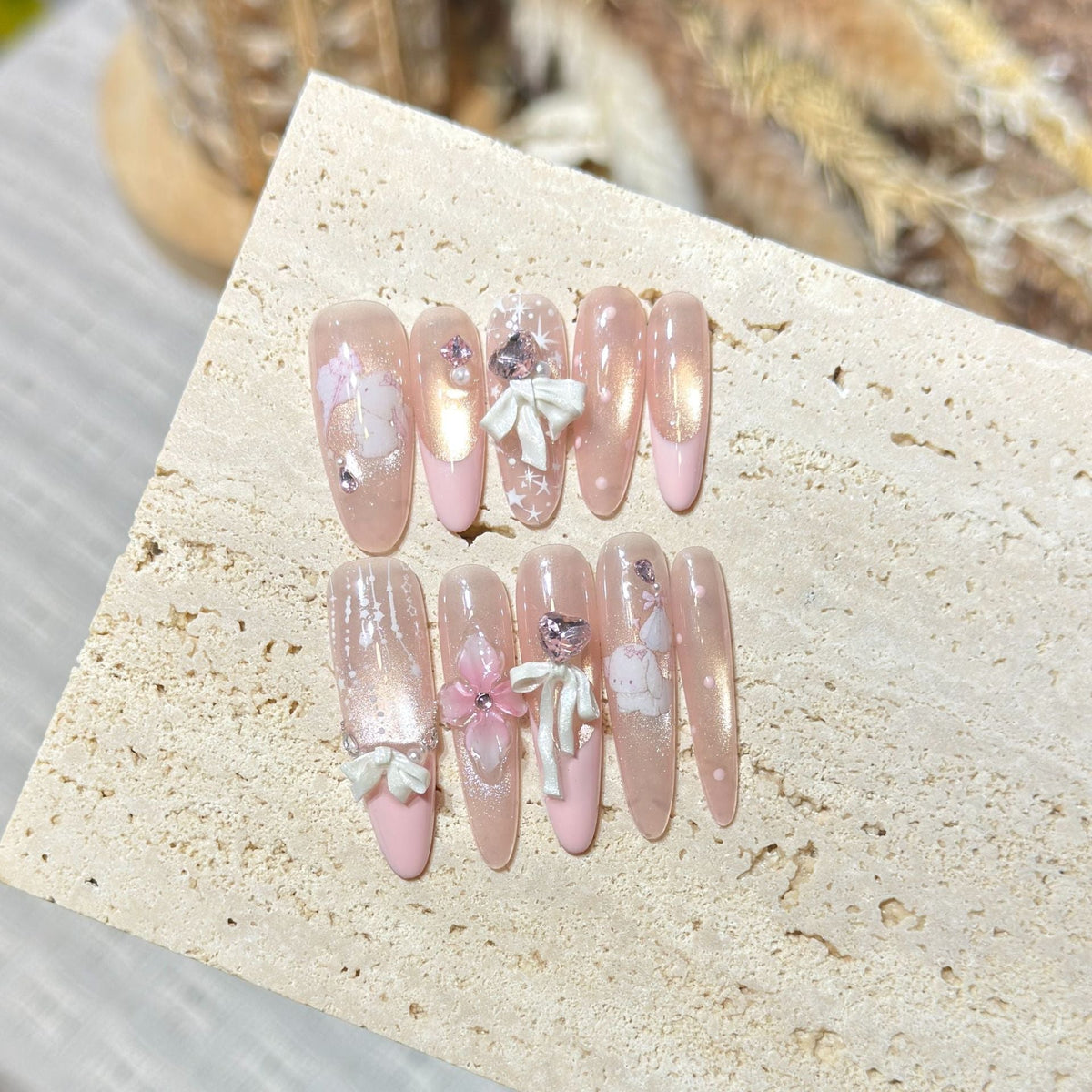 Artisan Floral Press-On Nail Set — product view 1