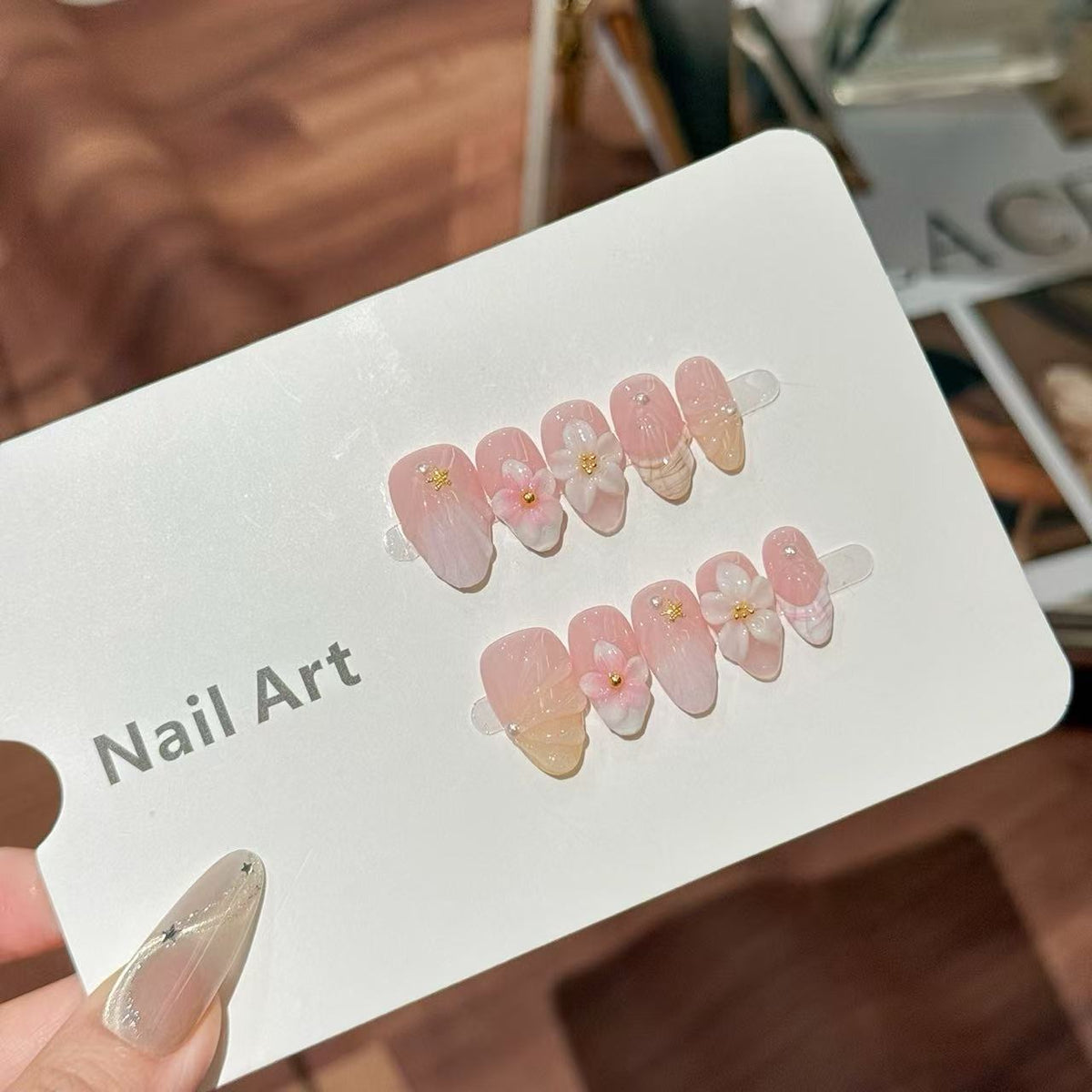 Floral Art Press-On Nail Set — product view 2