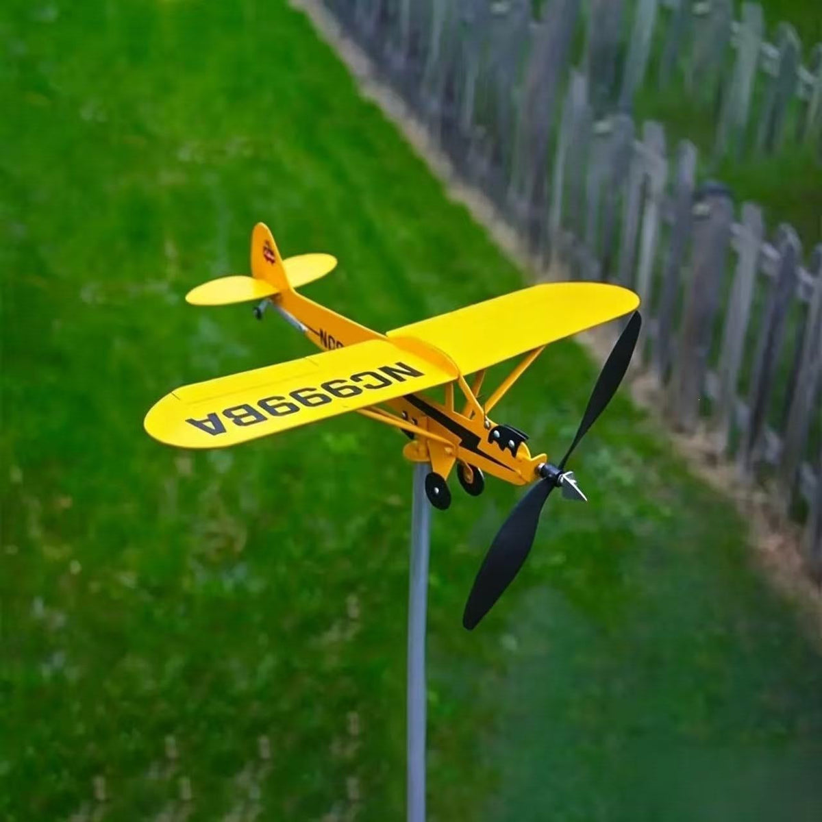 Decorative Airplane Garden Stake Bowlift — product view 2