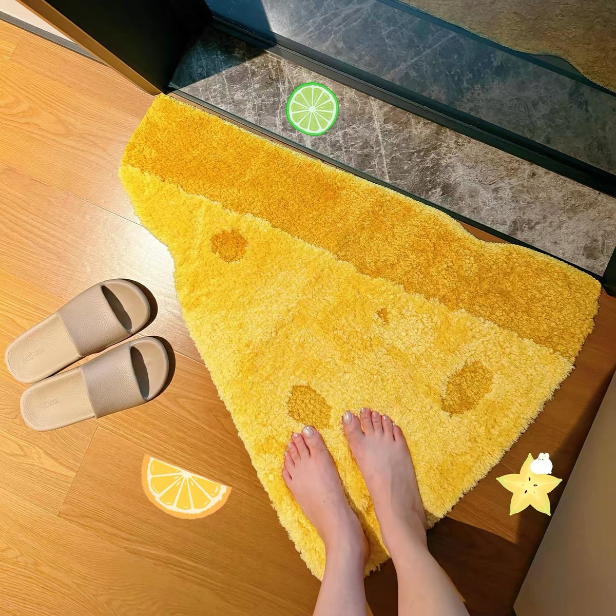 Fun Fruit Slice Shaped Bowlift Mat — product view 1