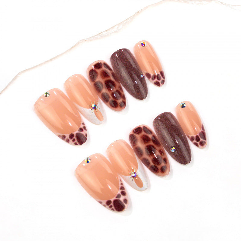 Artistic Detail Press-On Nails — product view 2