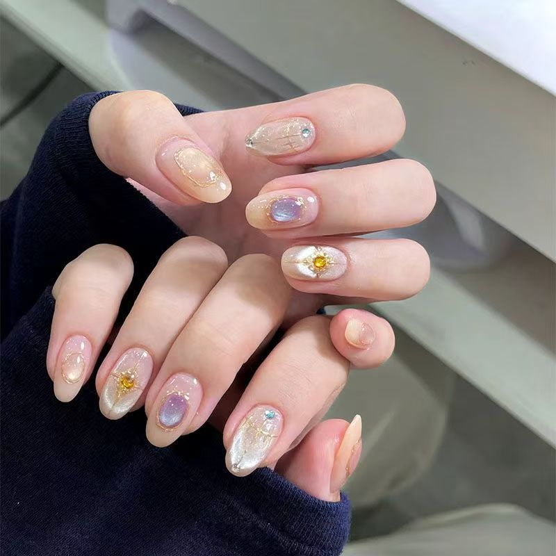 Decorative Floral Press-On Nail Art — product view 1
