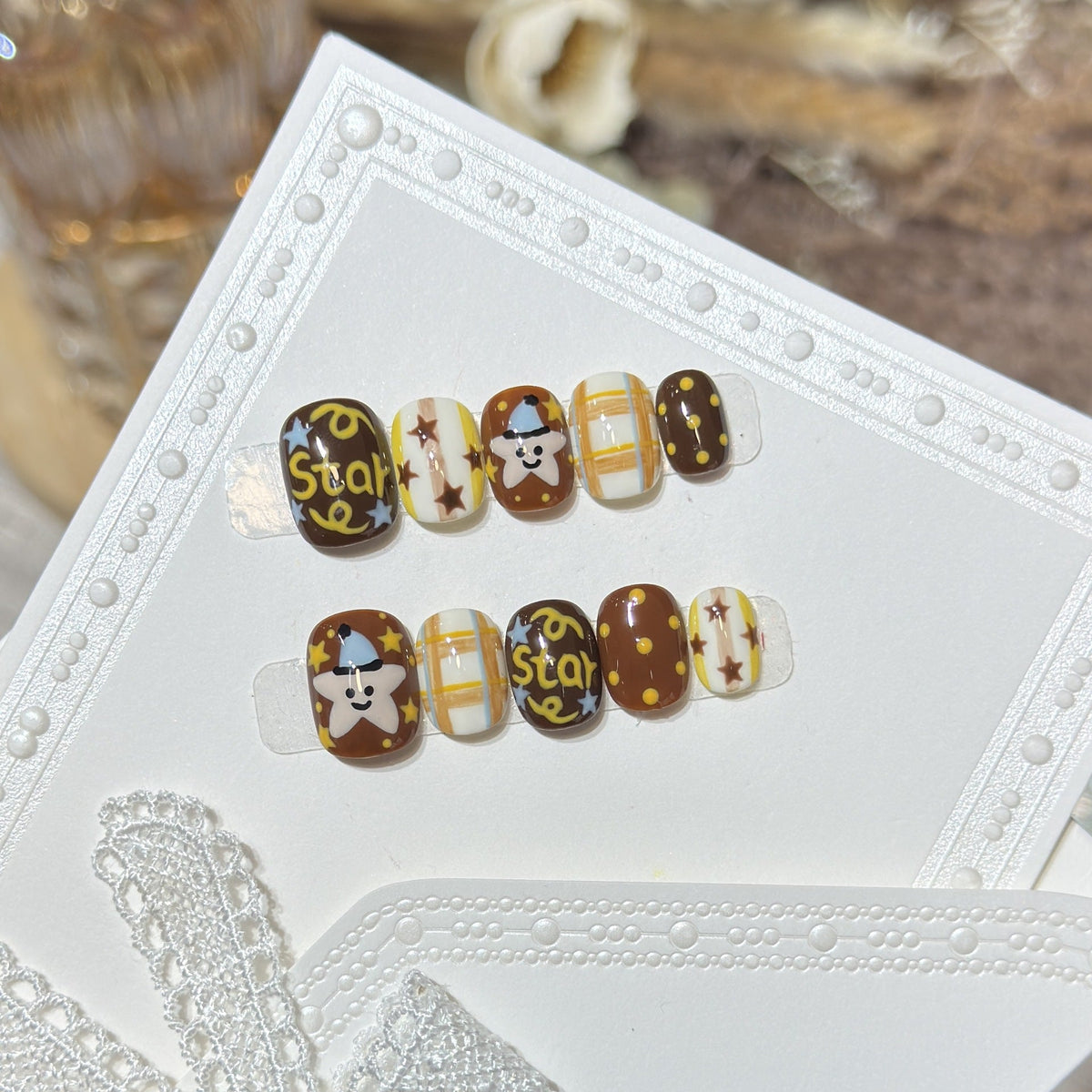 Creative Cartoon-Themed Press-On Nail Art Set — product view 4
