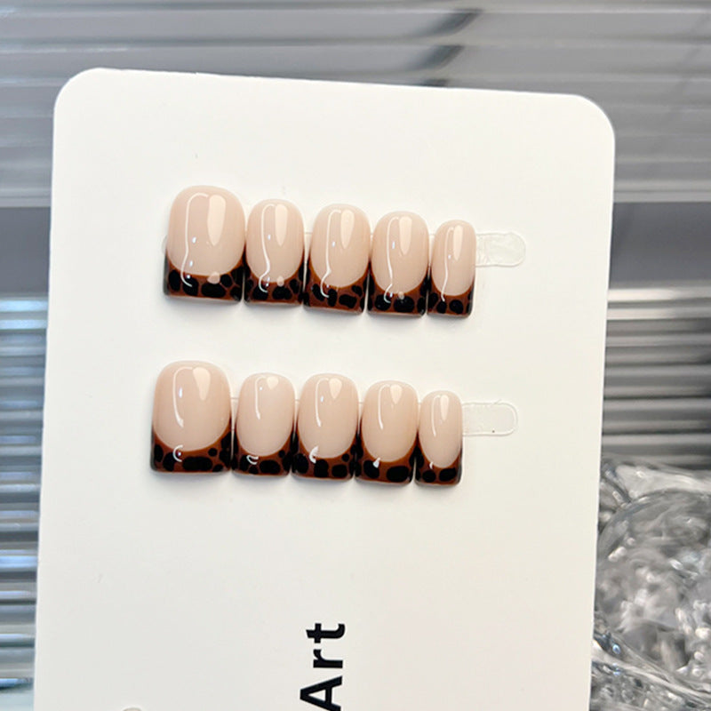 Artistic Press-On Nail Tips — product view 2
