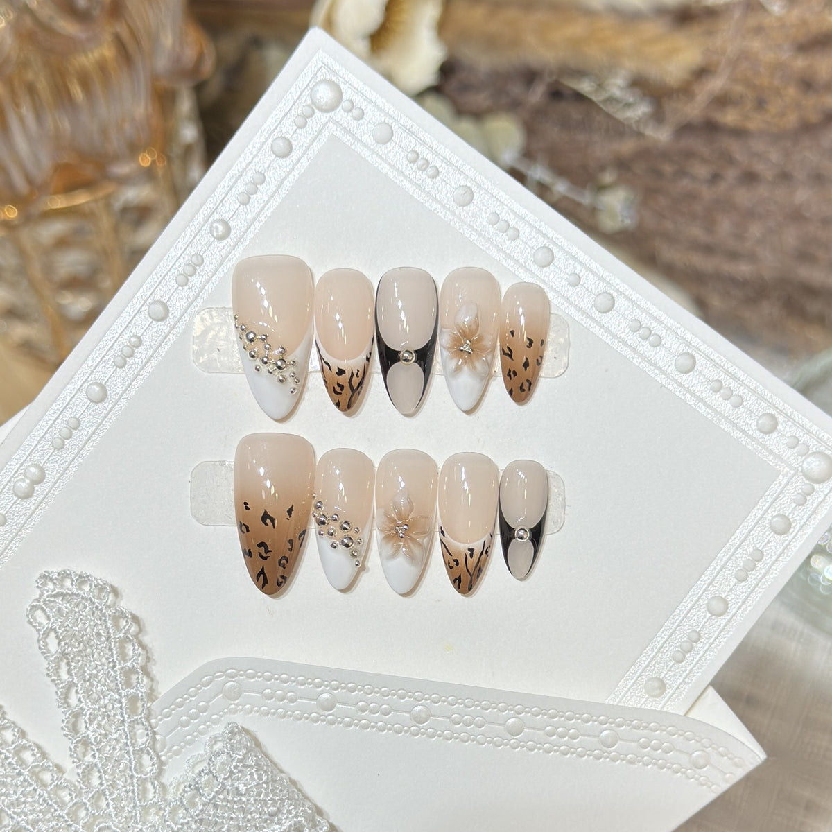 Fashionable Press-On Nail Set — product view 3