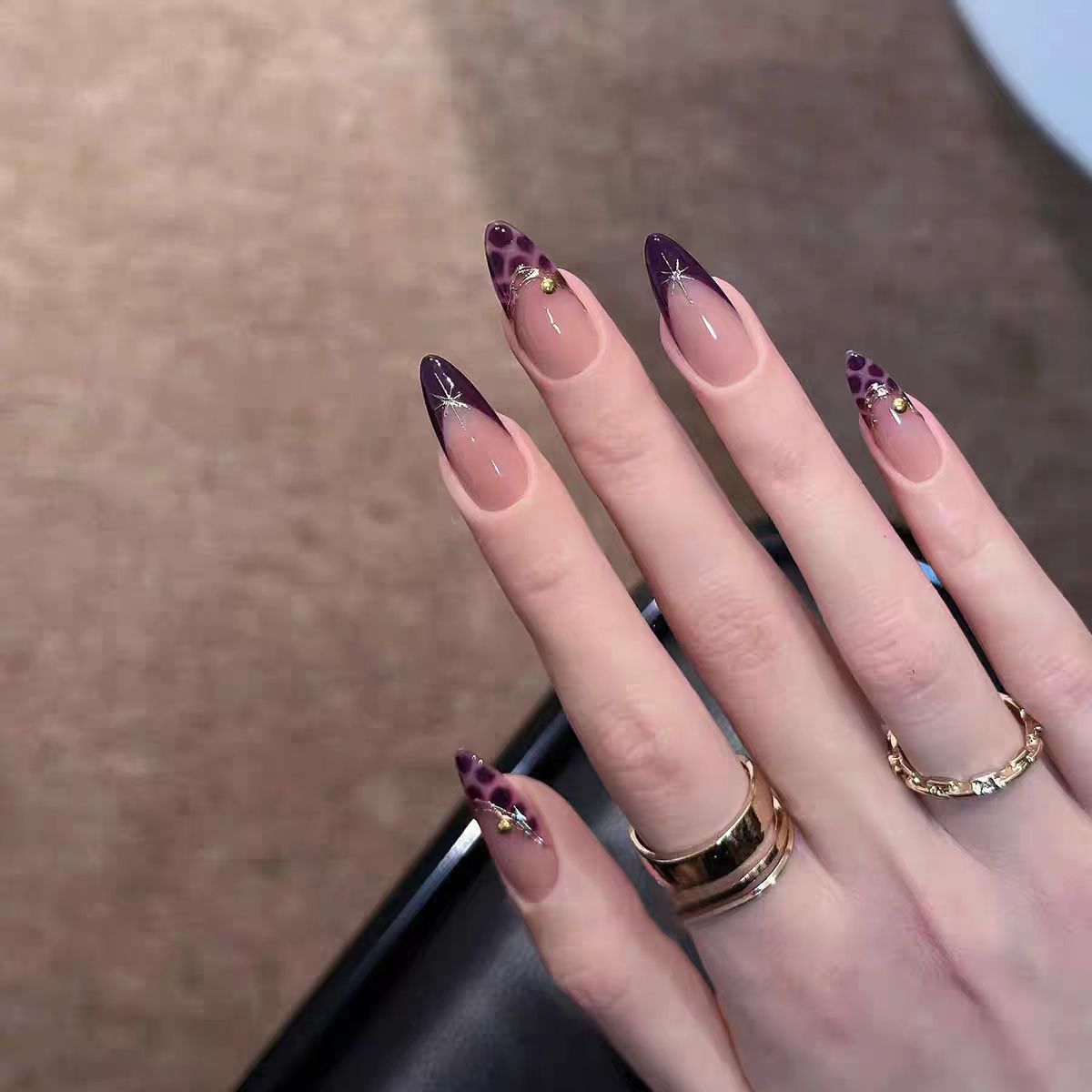 Chic Stiletto Nail Art Extensions — product view 2