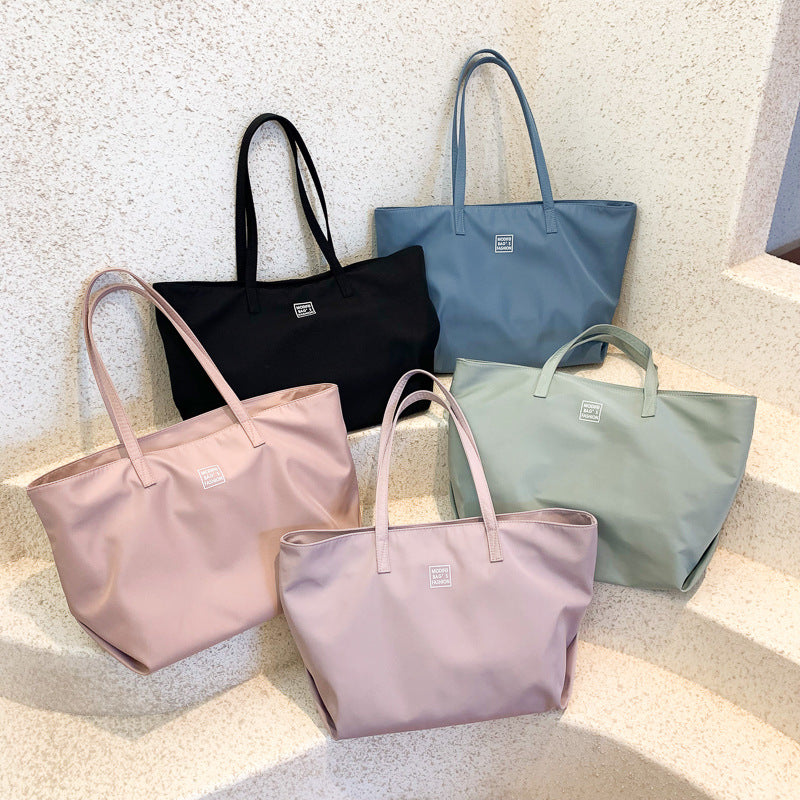 Functional Everyday Tote — product view 1