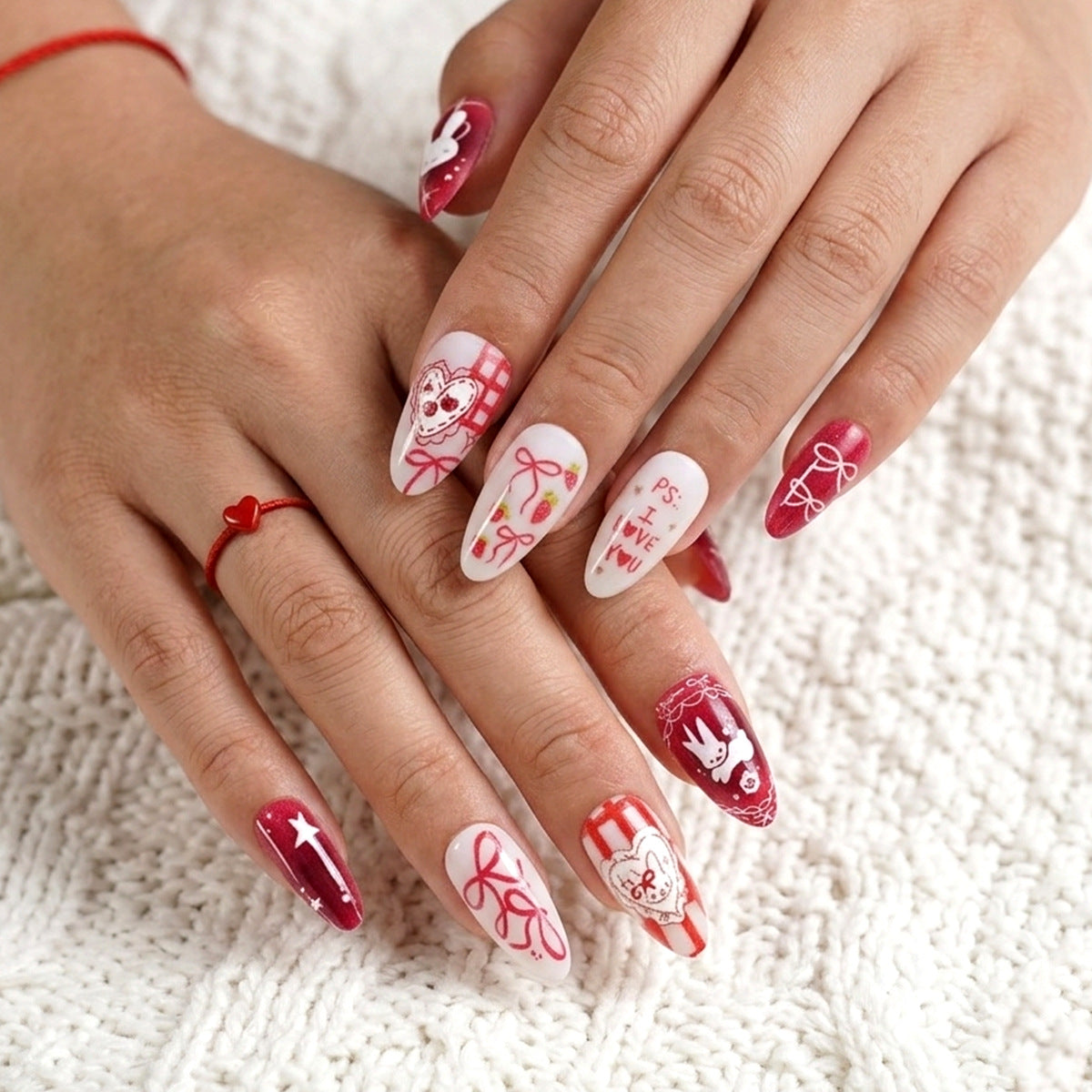 Creative Press-On Nail Kit — product view 2
