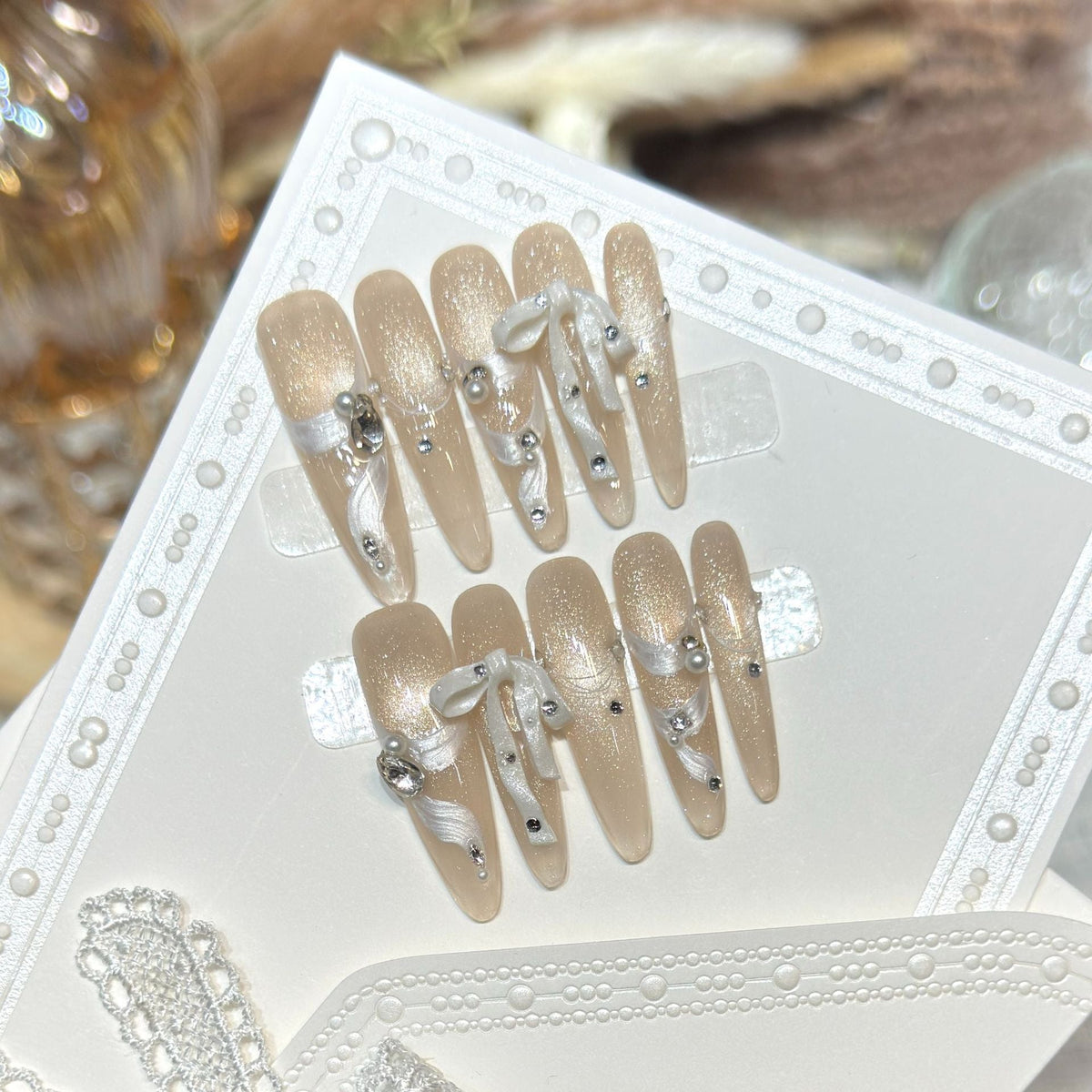 Elegant Decorative Press-On Nail Set with Rhinestone Accents — product view 1