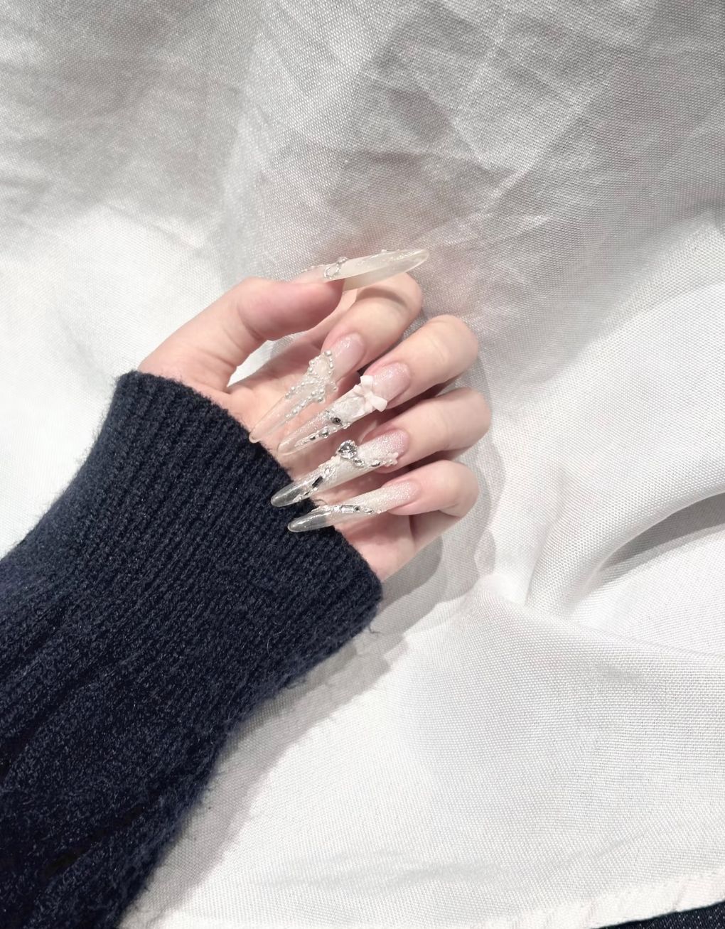 Elegant Decorative Acrylic Nail Extensions — product view 4