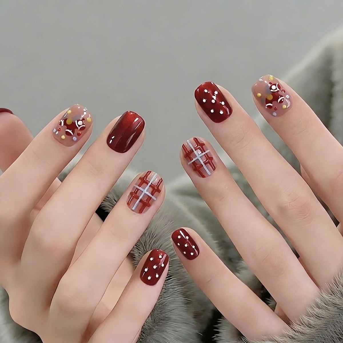 Artistic Press-On Nail Set with Unique Patterns — product view 1