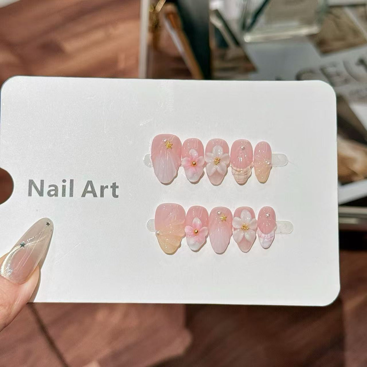 Floral Art Press-On Nail Set — product view 3