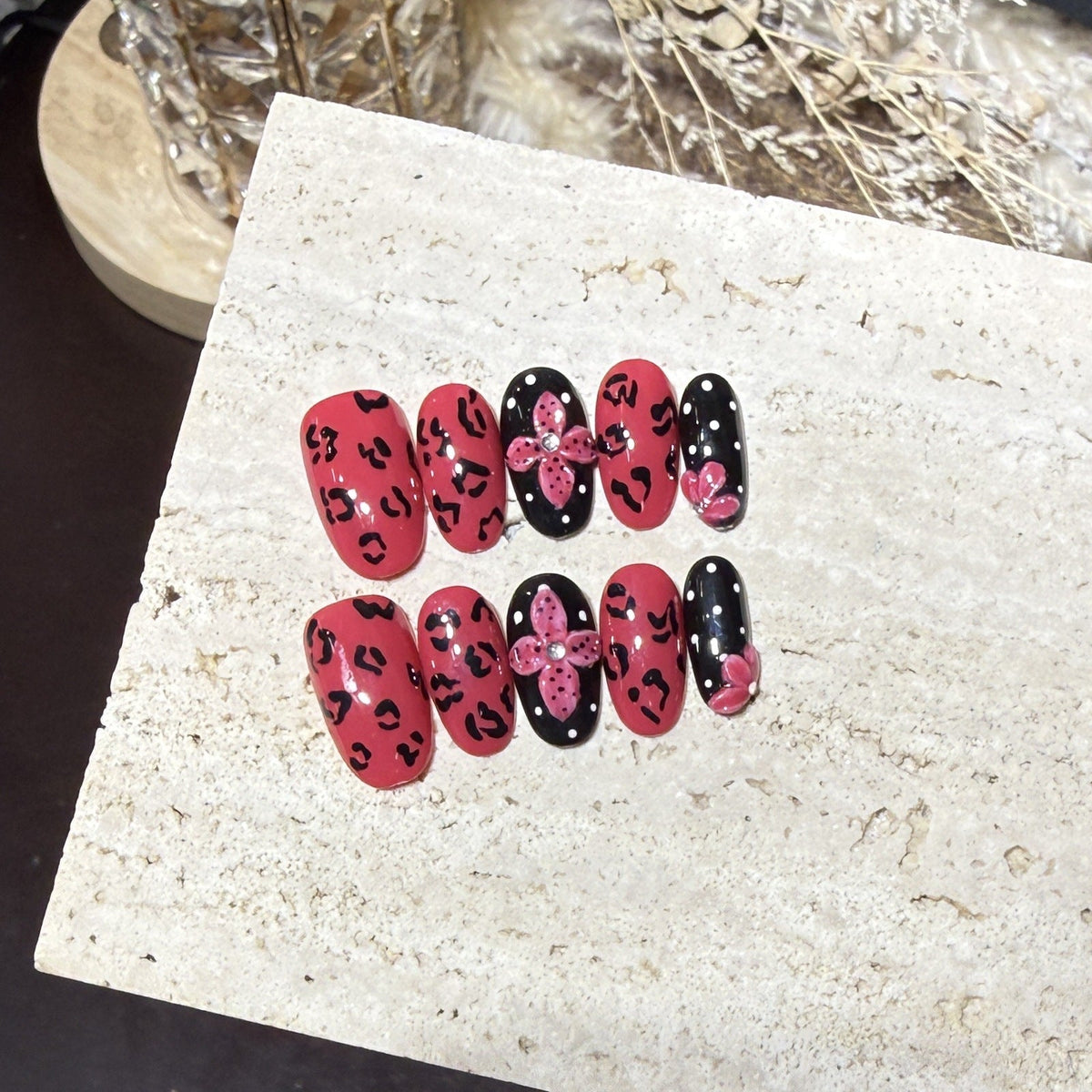 Artistic Leopard Print Press-On Nails — product view 5