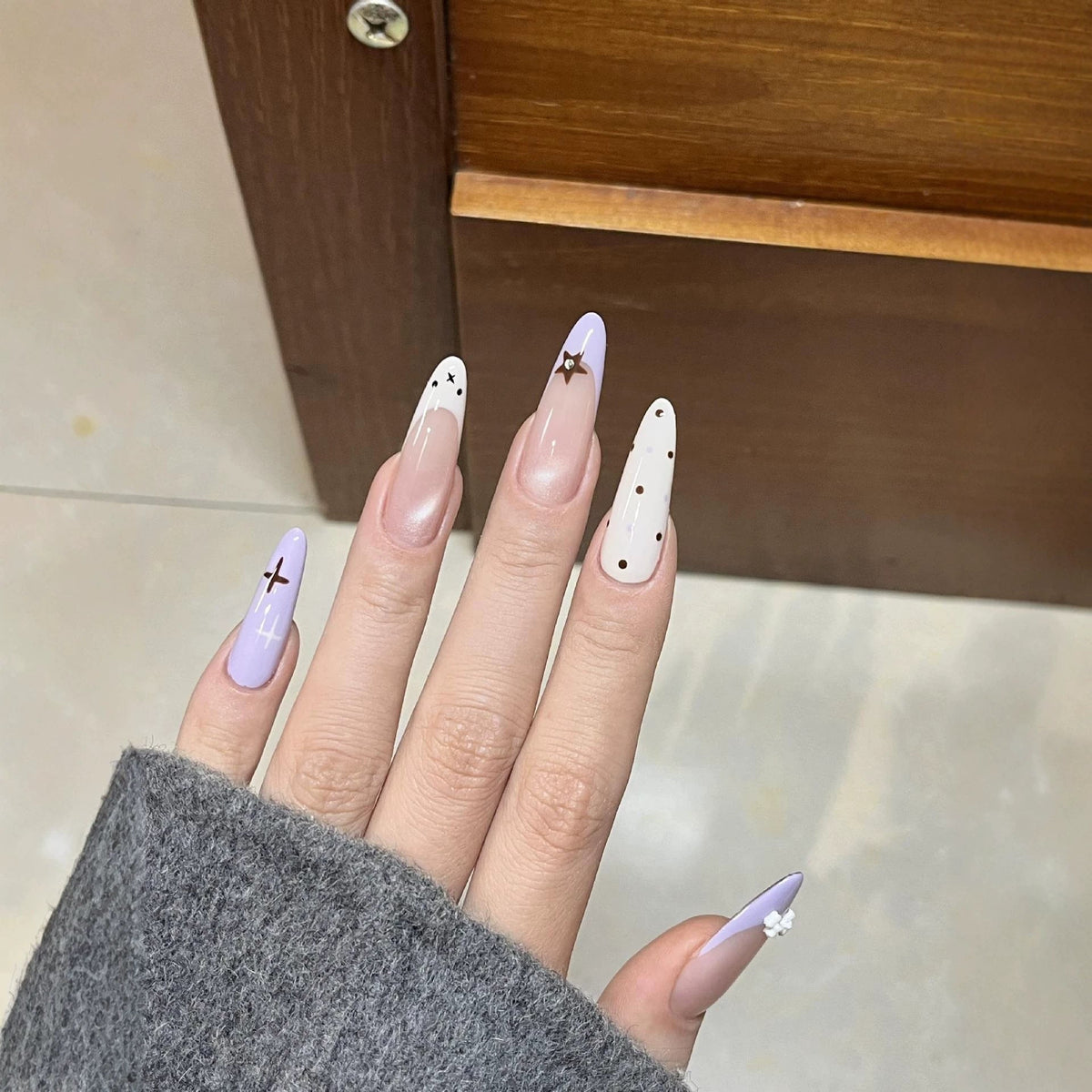 Creative Decorative Nail Tips — product view 1
