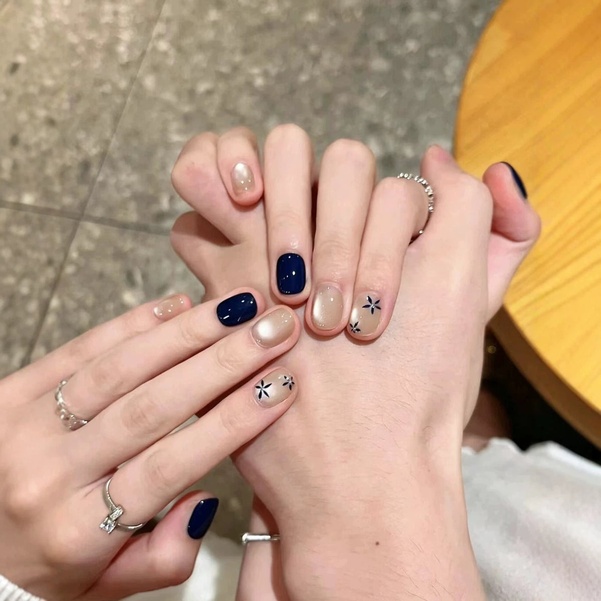 Artistic Nail Art Set — product view 2