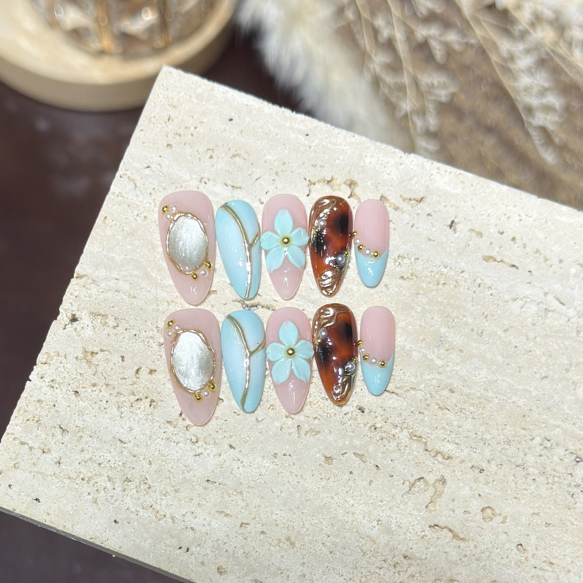Fashionable Press-On Nails — product view 3