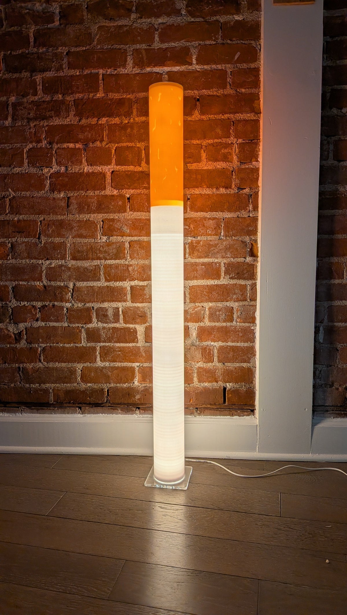 Cigarette Lamp — product view 2