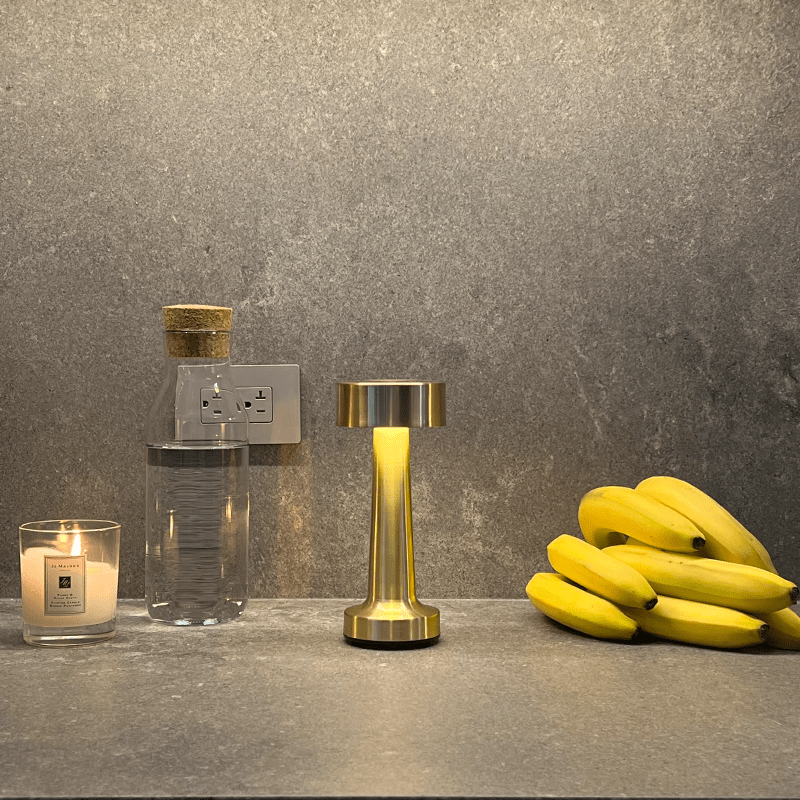 Nilo Rechargeable Table Lamp — product view 4