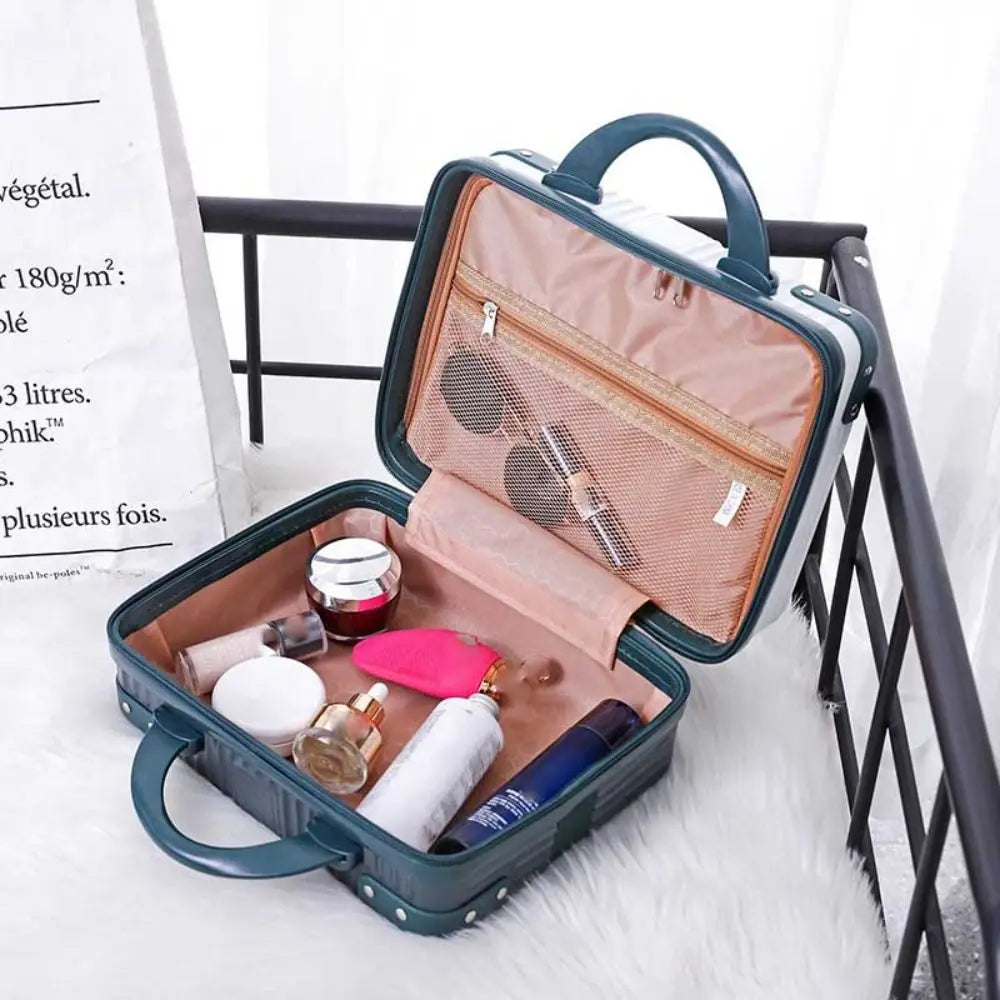 LoungeYard | Travellia Mini Cosmetic Case | Compact & Stylish | Hard Shell made of ABS+PC | Ideal for Travel & Make-up — product view 3