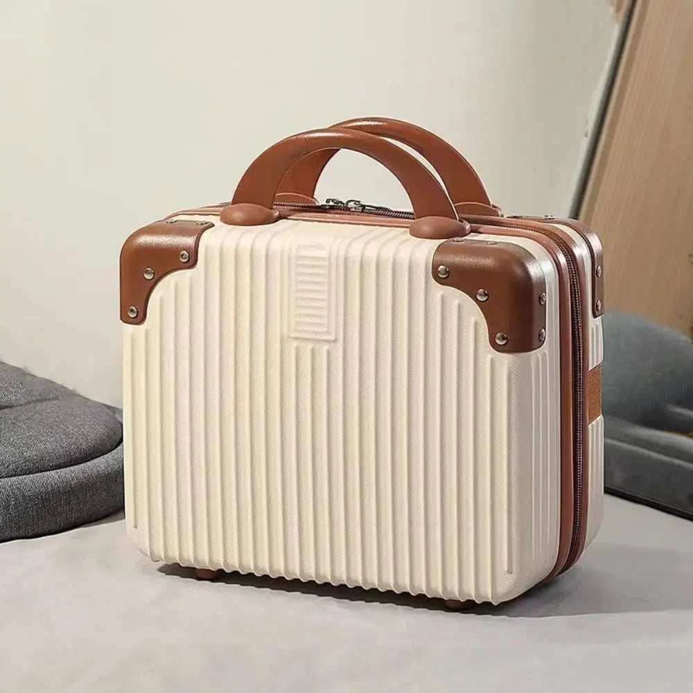 LoungeYard | Travellia Mini Cosmetic Case | Compact & Stylish | Hard Shell made of ABS+PC | Ideal for Travel & Make-up — product view 6