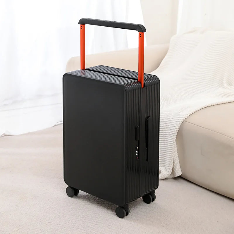 LoungeYard | Robust PP Hardcase Suitcase – Dublin — product view 1
