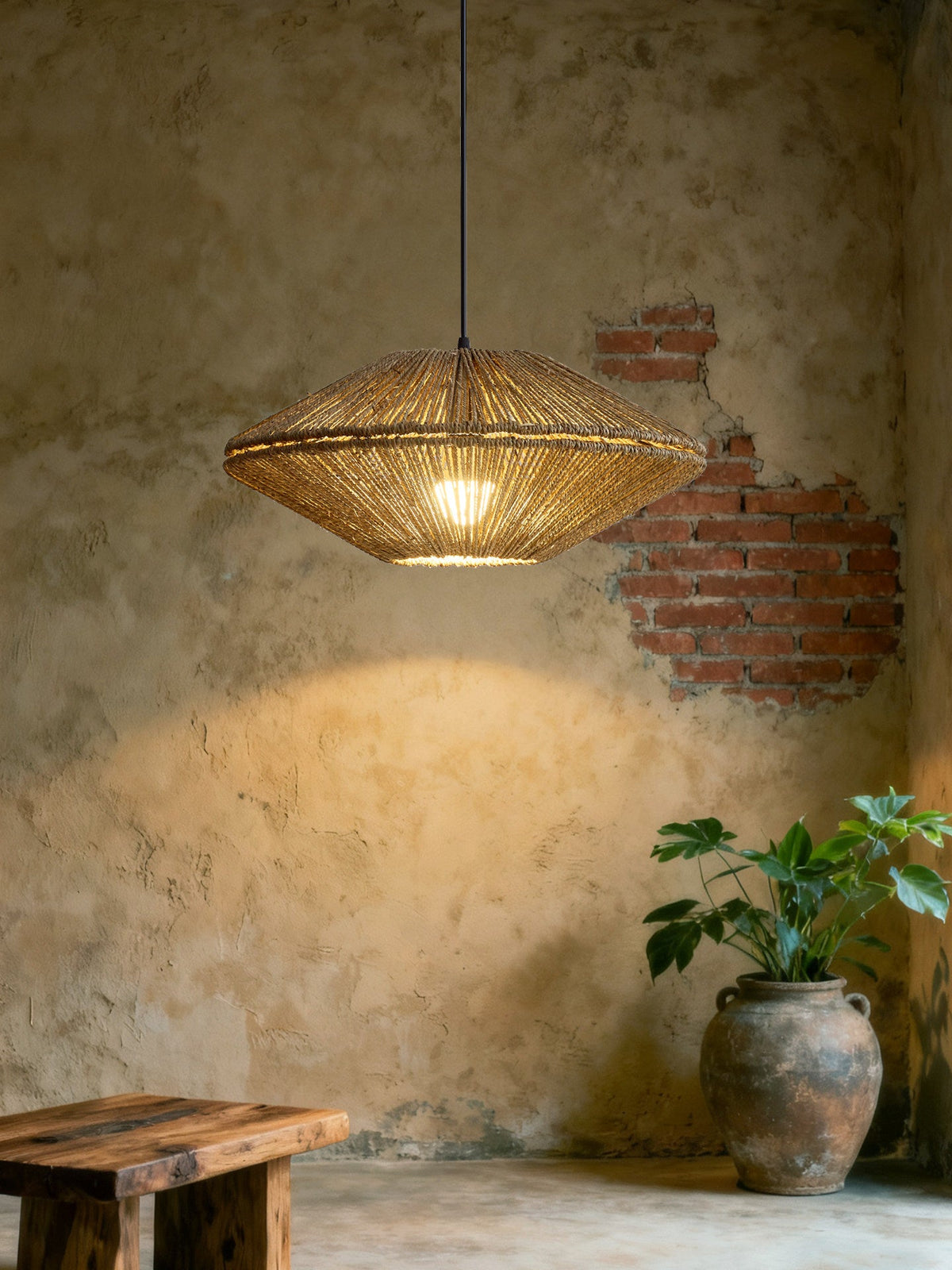 Sunburst Woven Straw Pendant Lamp — product view 3