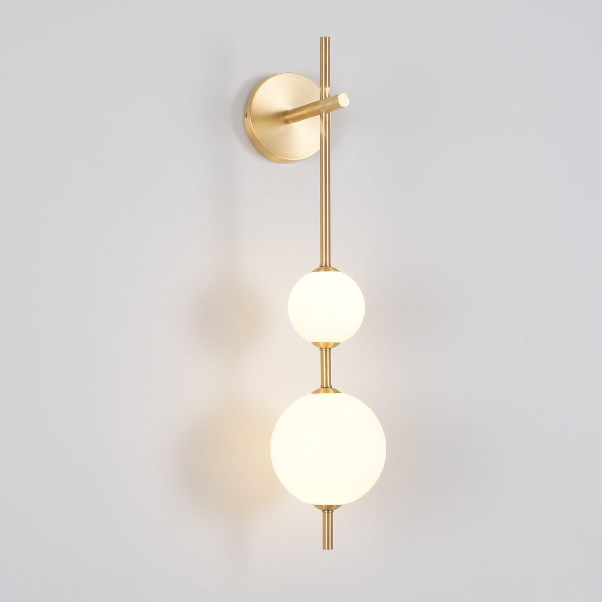 Cerin Vertical Globe Wall Lamp – Elegant Modern Lighting for Stylish Interiors — product view 2