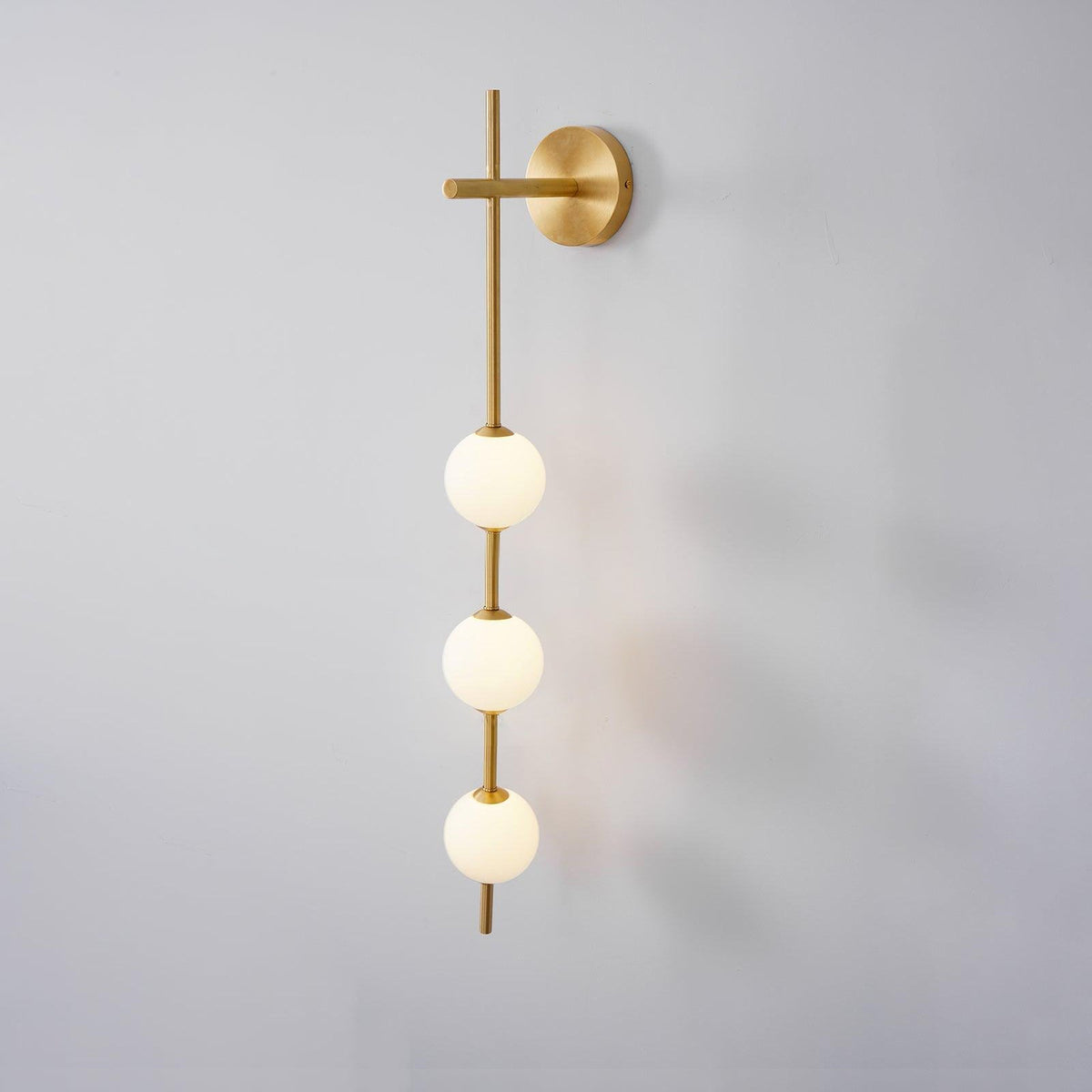 Cerin Vertical Globe Wall Lamp – Elegant Modern Lighting for Stylish Interiors — product view 4