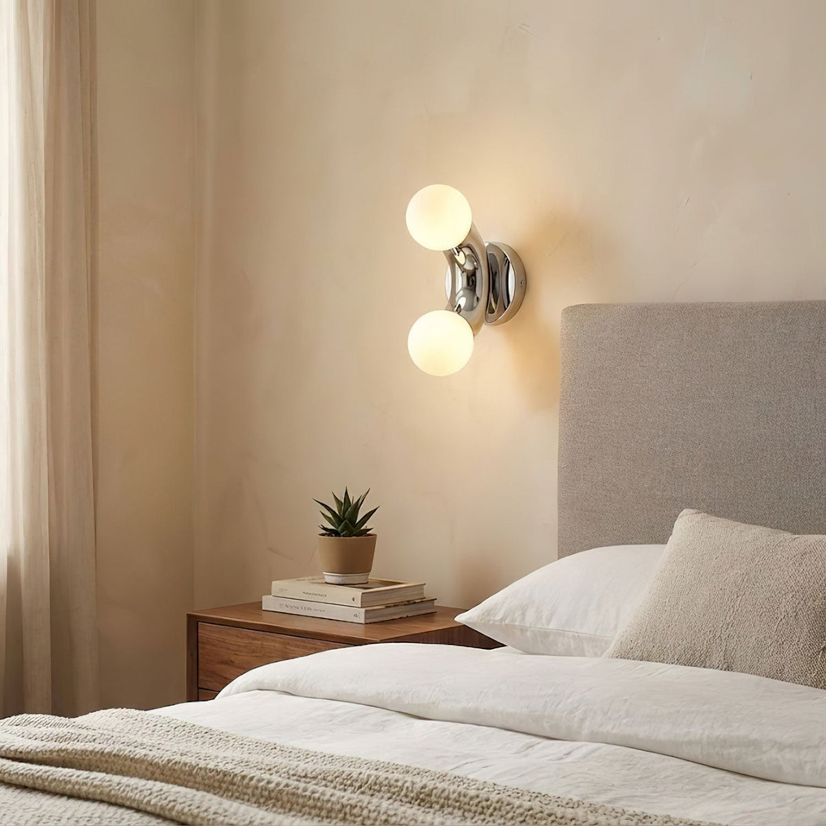 Vine Wall Lamp — product view 3