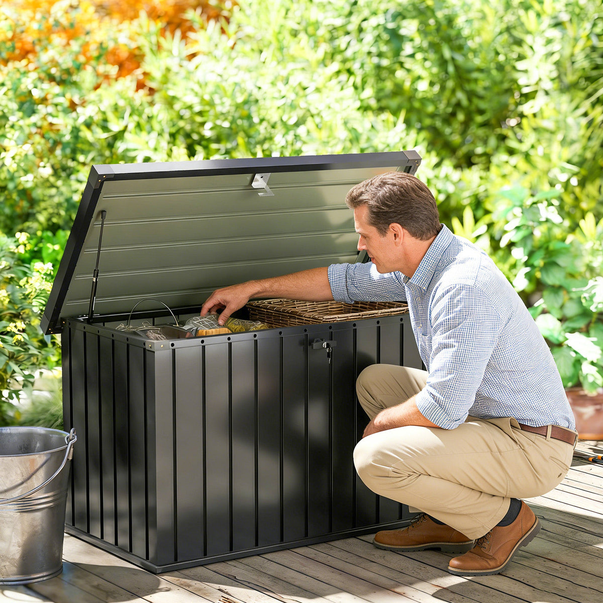 400L Metal Garden Storage Box with Lockable Lid, 124 x 66 x 72 cm, Black — product view 4