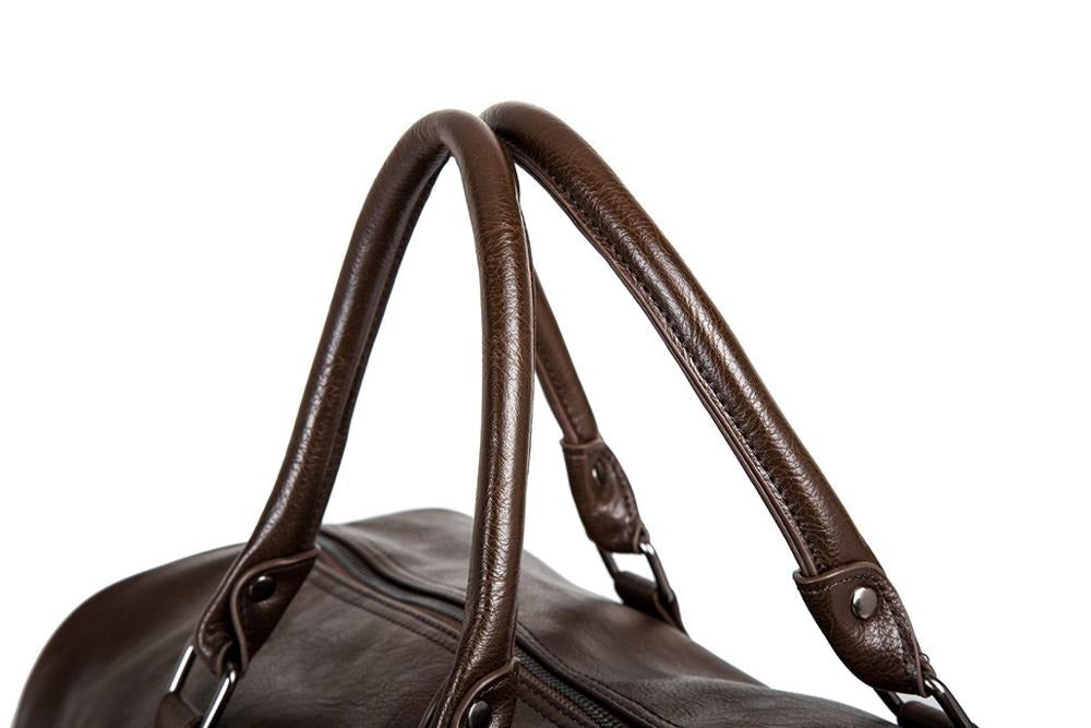 LoungeYard | Stylish Leather Men’s Travel Bag – Perfect for Long and Short Trips — product view 5